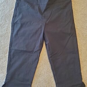 Lois capri pants